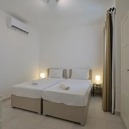 Swieqi Malaika New 7 Апартаменты *