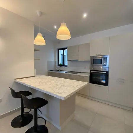 Swieqi Malaika New 7 Appartamento *