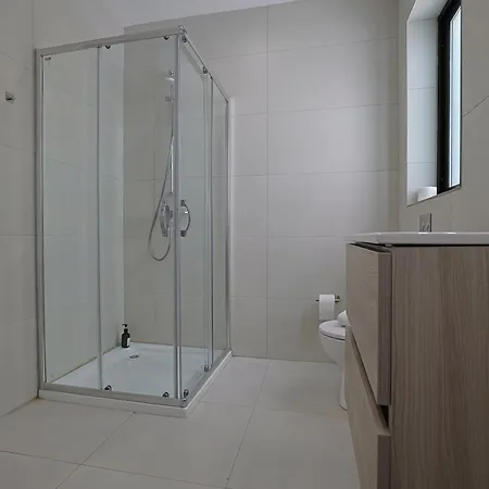 Swieqi Malaika New 7 * Is-Swieqi